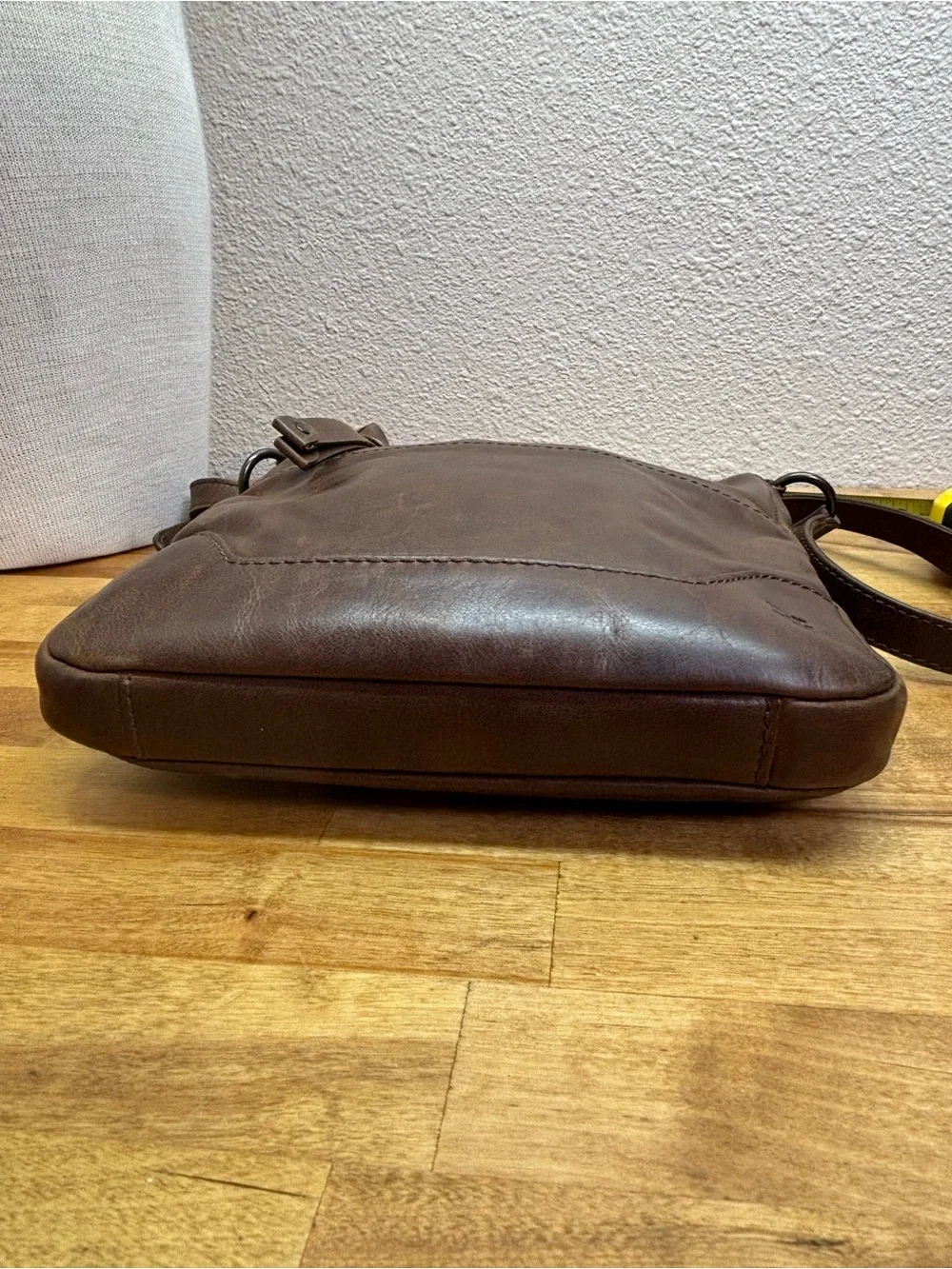 Frye Melissa Leather Crossbody Bag Dark Brown Cognac Small Purse DB0354